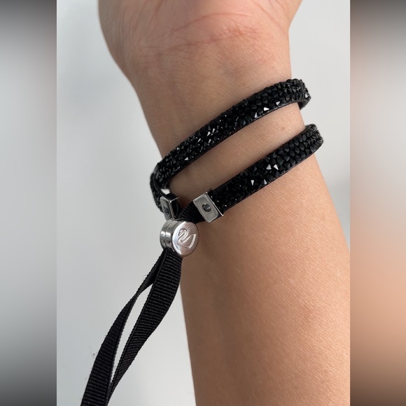 NEW Swarovski Bracelet - Picture 3 of 4
